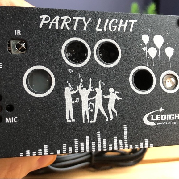 ⚡️ USB Powered LED Laser Party Light with remote control - Picture 12 of 17